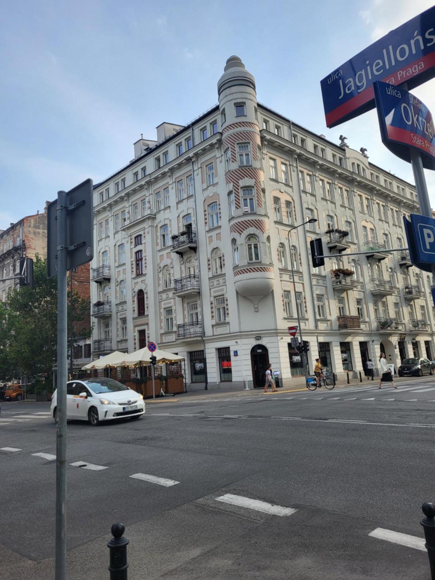 Praga Old Town- Pge National Stadium Gold Apartment Varşova Dış mekan fotoğraf